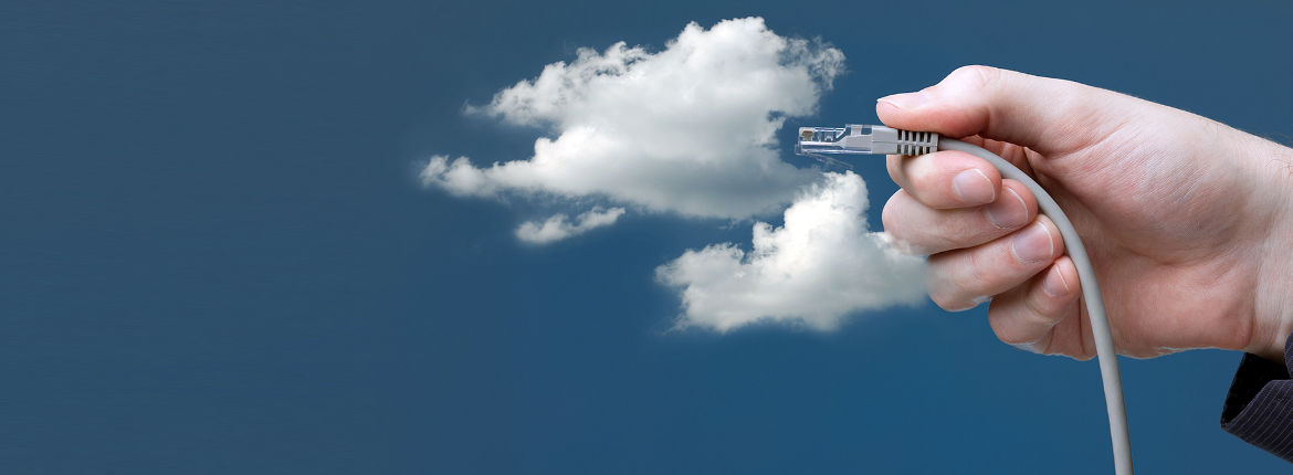 Sortie de la dernière version 8.2 de Owncloud.